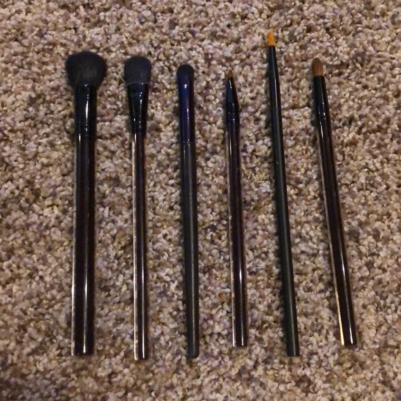 Kevyn aucoin rare makeup brush set - Picture 3 of 3